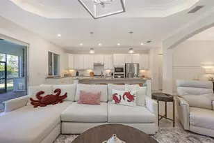 12115 Perennial Pl, Lakewood Ranch, FL 34211 - Photo 10