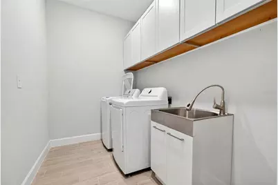 3021 Veneto Court, Lakewood Ranch, FL 34211 - Photo 40