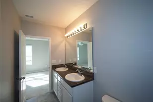 2615 Midnight Pearl Dr, Sarasota, FL 34240 - Photo 10