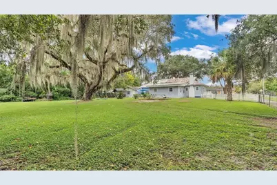1705 Davis Avenue, Bartow, FL 33830 - Photo 2
