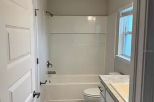 1157 Duquesne Rd, Venice, FL 34293 - Photo 6