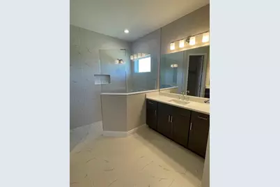 6408 Wekiwa Street, Sarasota, FL 34241 - Photo 28