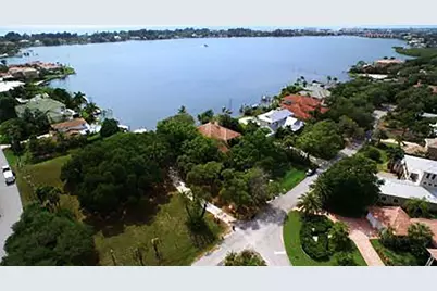 7430 Cove Terrace, Sarasota, FL 34231 - Photo 34