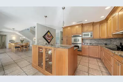 7430 Cove Terrace, Sarasota, FL 34231 - Photo 14