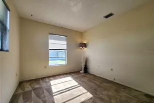 4201 33rd Ave Dr W, Bradenton, FL 34205 - Photo 20