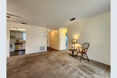 4201 33rd Avenue Drive W, Bradenton, FL 34205 - Photo 4