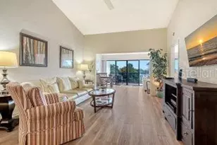 5569 Ashton Lake Dr, Sarasota, FL 34231 - Photo 8