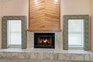 3732 Surrey Ln, Sarasota, FL 34235 - Photo 12