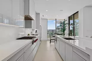 1591 Gulf of Mexico Dr, Longboat Key, FL 34228 - Photo 12