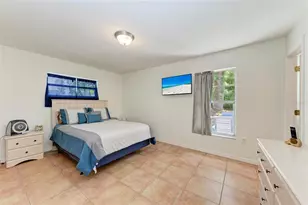 2660 Davis Blvd, Sarasota, FL 34237 - Photo 26