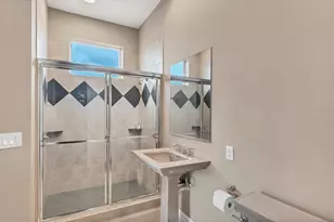 7007 Portmarnock Pl, Lakewood Ranch, FL 34202 - Photo 60