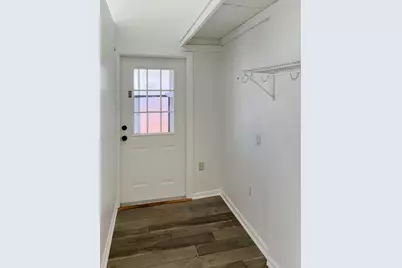 3957 Proctor Road, Sarasota, FL 34233 - Photo 16