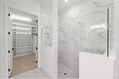 7765 Grande Shores Drive, Sarasota, FL 34240 - Photo 30