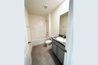 5117 Vecchio Court, Bradenton, FL 34211 - Photo 12