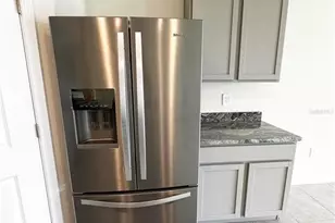 5117 Vecchio Ct, Bradenton, FL 34211 - Photo 8