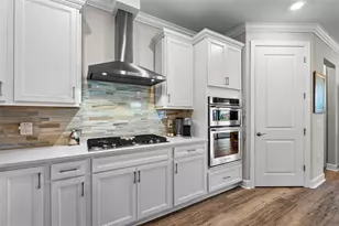 17907 Eastbrook Ter, Bradenton, FL 34202 - Photo 14