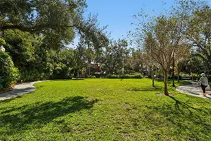 1685 Laurel St, Sarasota, FL 34236 - Photo 58