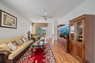 7011 Woodmore Terrace, Lakewood Ranch, FL 34202 - Photo 6