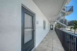 8977 Midnight Pass Rd, Sarasota, FL 34242 - Photo 2