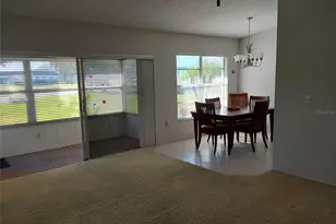 3617 36th Ave Dr W, Bradenton, FL 34205 - Photo 10