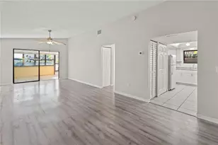 1315 58th St W, Bradenton, FL 34209 - Photo 4