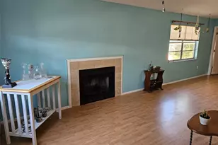3774 59th Ave W, Bradenton, FL 34210 - Photo 4