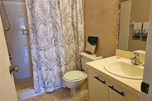 3774 59th Ave W, Bradenton, FL 34210 - Photo 16