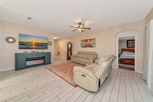 8106 120th Ave E, Parrish, FL 34219 - Photo 10