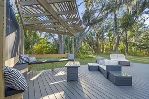 4916 Hidden Oaks Trail, Sarasota, FL 34232 - Photo 24