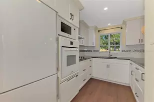 707 W Venice Ave, Venice, FL 34285 - Photo 18