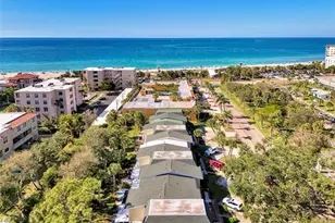 707 W Venice Ave, Venice, FL 34285 - Photo 8