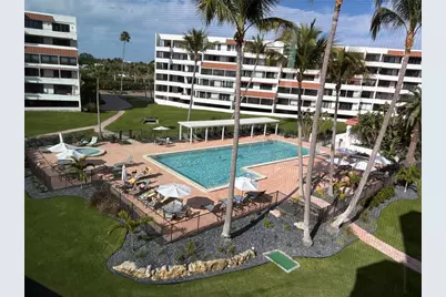1425 Gulf Of Mexico Drive #308, Longboat Key, FL 34228 - Photo 28