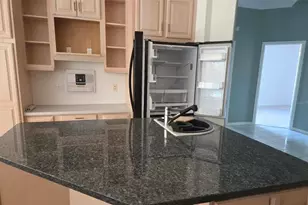 7430 Weeping Willow Dr, Sarasota, FL 34241 - Photo 6