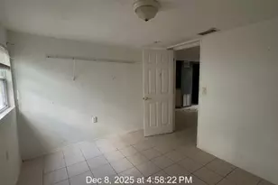 1672 10th St, Sarasota, FL 34236 - Photo 6