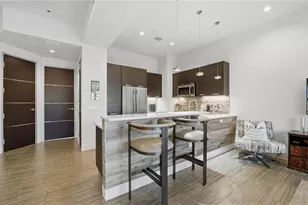 209 Cosmopolitan Ct, Sarasota, FL 34236 - Photo 18