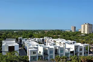 209 Cosmopolitan Ct, Sarasota, FL 34236 - Photo 2