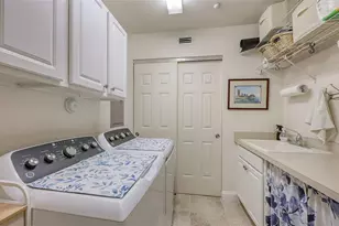 7718 Lake Vista Ct, Lakewood Ranch, FL 34202 - Photo 32