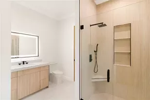 2414 Bayshore Rd, Nokomis, FL 34275 - Photo 36