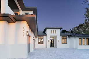 2414 Bayshore Rd, Nokomis, FL 34275 - Photo 2