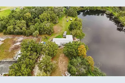 8011 41st Avenue E, Bradenton, FL 34211 - Photo 2