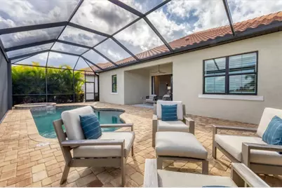 7047 Highgate Lane, Lakewood Ranch, FL 34202 - Photo 16
