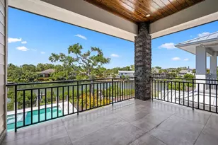 527 Venice Ln, Sarasota, FL 34242 - Photo 80