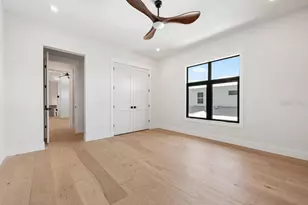 527 Venice Ln, Sarasota, FL 34242 - Photo 58