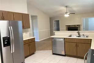 1135 SW Fairfax Glen, Lake City, FL 32025 - Photo 8