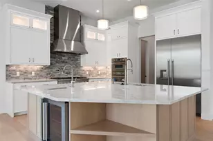 533 Venice Ln, Sarasota, FL 34242 - Photo 24