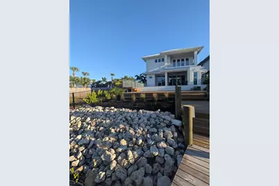 533 Venice Lane, Sarasota, FL 34242 - Photo 8