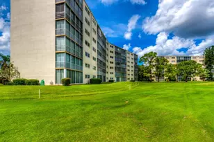 3680 Ironwood Cir, Bradenton, FL 34209 - Photo 4