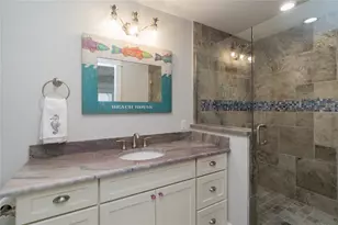 2302 Gulf Dr N, Bradenton Beach, FL 34217 - Photo 32