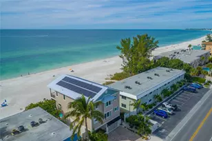 2302 Gulf Dr N, Bradenton Beach, FL 34217 - Photo 6