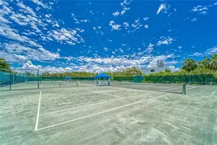 513 Bayport Wy, Longboat Key, FL 34228 - Photo 72